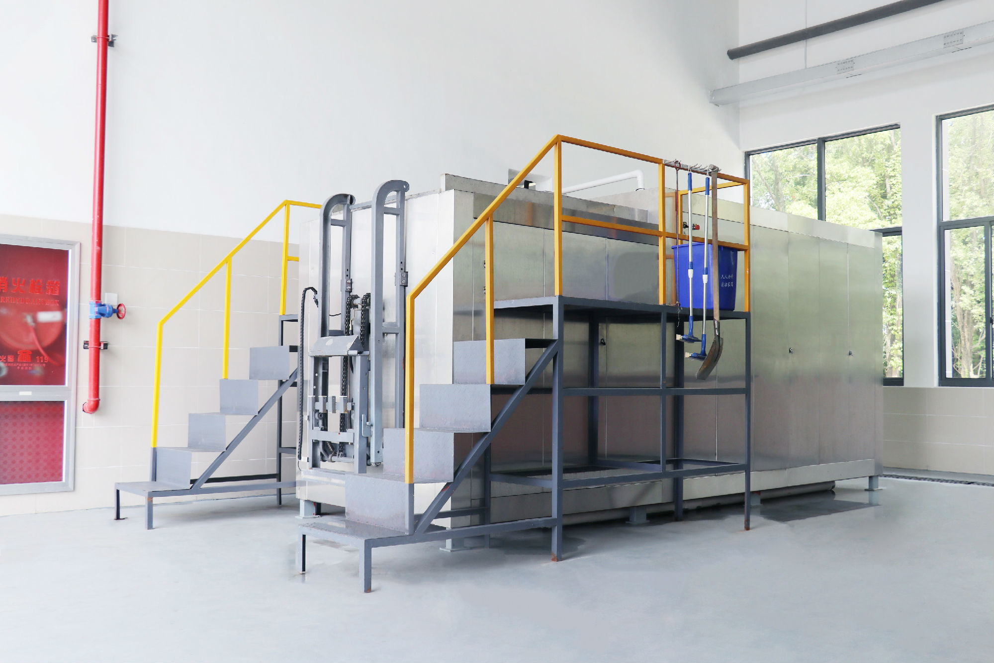 水蜜桃成人AV在线垃圾處理